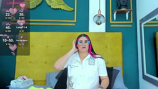 BellaPeers  online show from 01.19.25