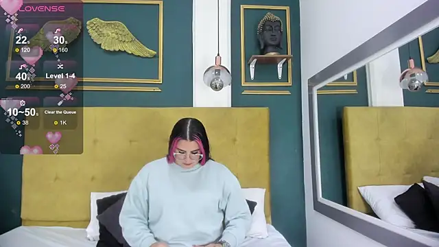 BellaPeers  online show from 01.24.25