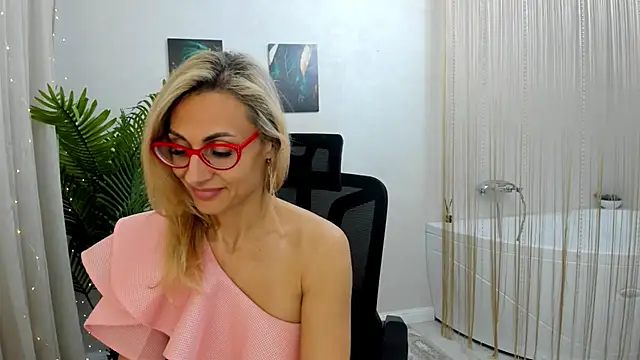 MuseOfStage online show from 03.02.25