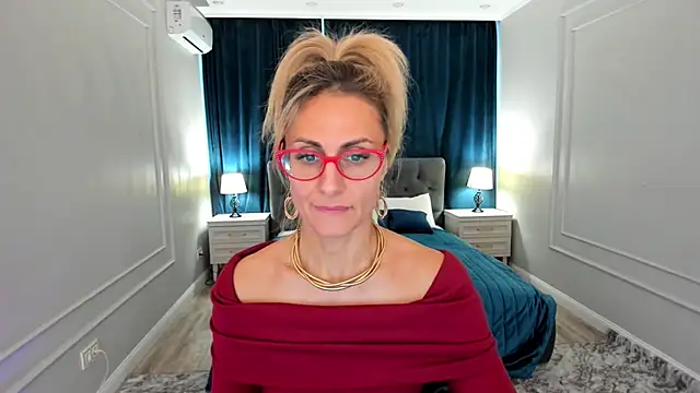 MuseOfStage online show from 12.02.25