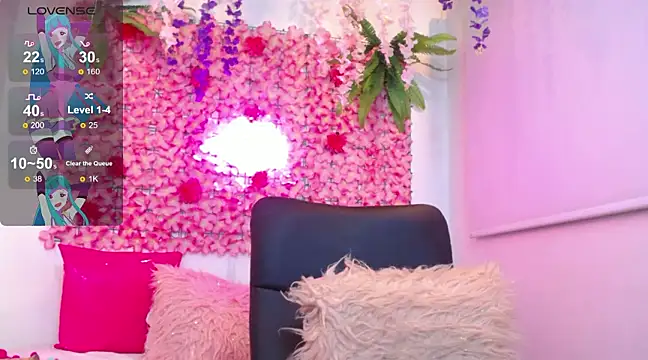 BLONDE SEXYHOT online show from 03.05.25