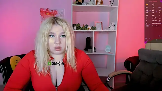 juli kisss online show from 09.18.25