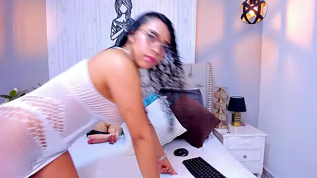 natasha cortez online show from 02.18.26