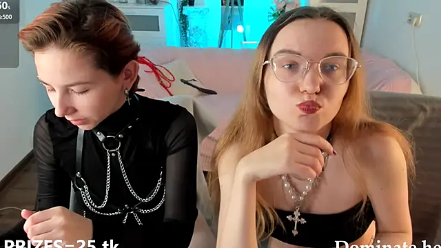 velvetvalkyries online show from 12.04.24