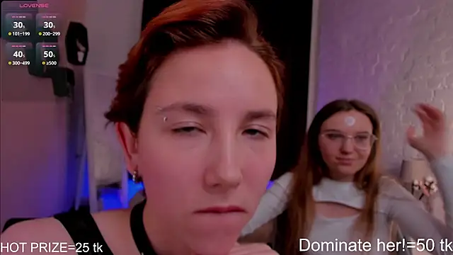 velvetvalkyries online show from 12.10.24