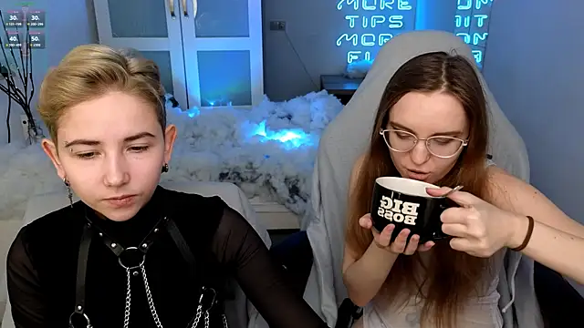 velvetvalkyries online show from 01.02.25