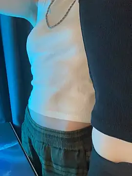 velvetvalkyries online show from 01.05.25