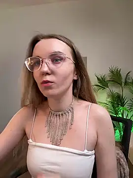 velvetvalkyries online show from 02.25.25