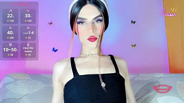 Snapshot of TatiGil chatting on 02.09.26 TatiGil online show from 02.09.26