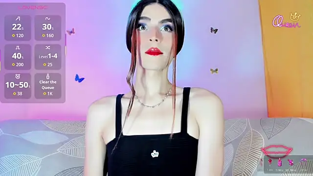 Snapshot of TatiGil chatting on 02.16.26 TatiGil online show from 02.16.26