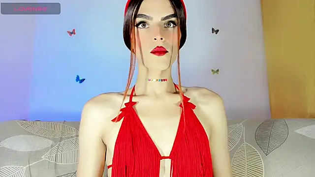 Snapshot of TatiGil chatting on 03.14.26 TatiGil online show from 03.14.26