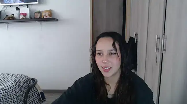 Snapshot of Skarlet_Adams28 chatting on 12.03.24 Skarlet Adams28 online show from 12.03.24