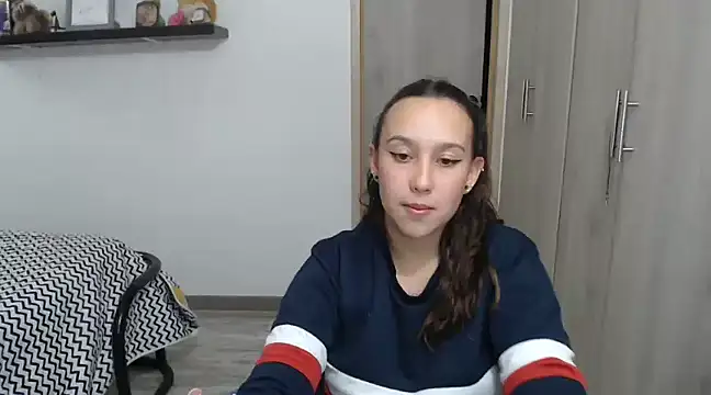 Snapshot of Skarlet_Adams28 chatting on 12.12.24 Skarlet Adams28 online show from 12.12.24