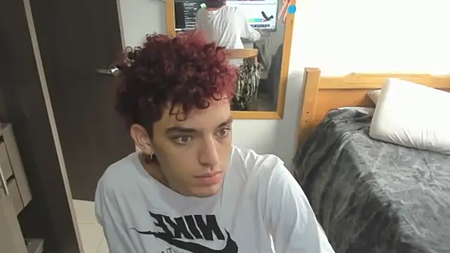 skinnypipe online show from 10.24.25