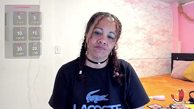 Snapshot of Brunette_sasha chatting on 03.22.25 Brunette sasha online show from 03.22.25