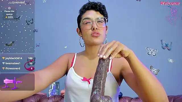 Snapshot of Kaira_mosse chatting on 03.18.25 Kaira mosse online show from 03.18.25