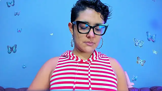 Snapshot of Kaira_mosse chatting on 09.19.25 Kaira mosse online show from 09.19.25