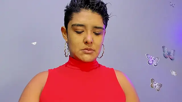 Snapshot of Kaira_mosse chatting on 10.08.25 Kaira mosse online show from 10.08.25