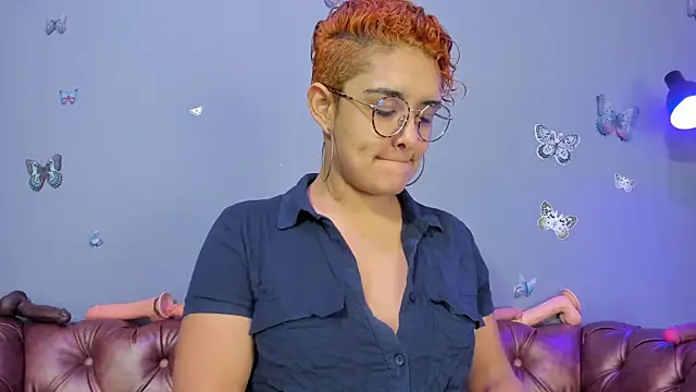 Snapshot of Kaira_mosse chatting on 02.10.26 Kaira mosse online show from 02.10.26