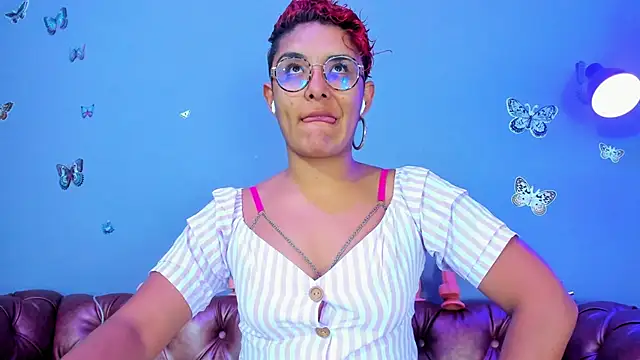 Snapshot of Kaira_mosse chatting on 03.19.26 Kaira mosse online show from 03.19.26