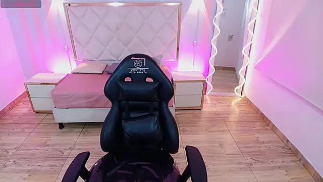 Brendda tay online show from 11.28.25