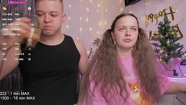 Snapshot of Hanna_and_Justin chatting on 12.10.24 Hanna and Justin online show from 12.10.24