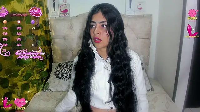 Snapshot of cristalconnorr chatting on 11.14.25 cristalconnorr online show from 11.14.25