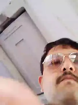 Snapshot of Akhil3290 chatting on 01.22.25 Akhil3290 online show from 01.22.25