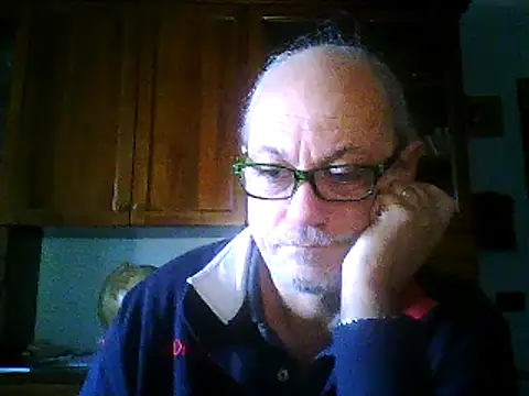 Snapshot of gianbragallini chatting on 12.21.24 gianbragallini online show from 12.21.24