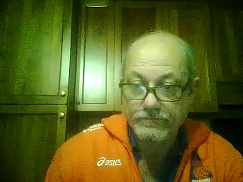 Snapshot of gianbragallini chatting on 01.05.25 gianbragallini online show from 01.05.25