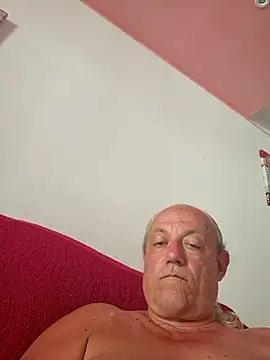 Snapshot of gianbragallini chatting on 08.04.26 gianbragallini online show from 08.04.26