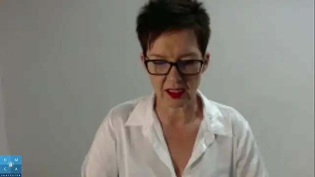 Snapshot of Sofie69Velvet chatting on 11.15.25 Sofie69Velvet online show from 11.15.25