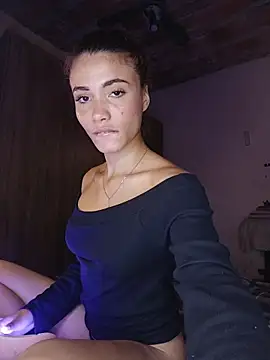 HelenHoltz online show from 06.17.26