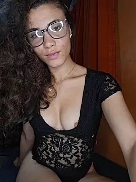 HelenHoltz online show from 06.28.26