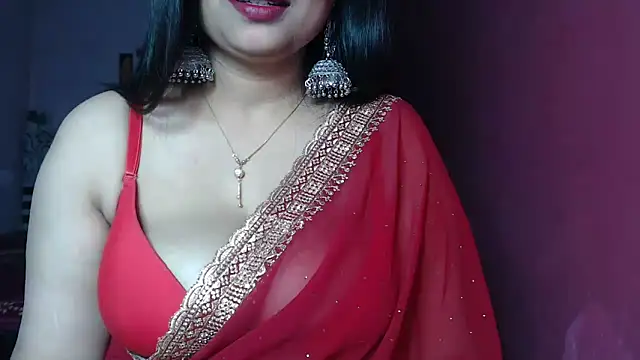 Snapshot of _Kamakshi chatting on 02.14.25 Kamakshi online show from 02.14.25