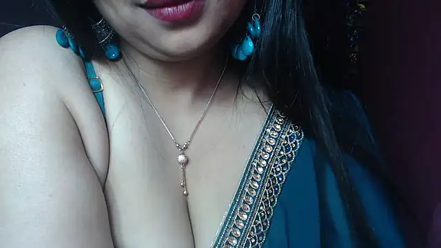 Snapshot of _Kamakshi chatting on 02.18.25 Kamakshi online show from 02.18.25