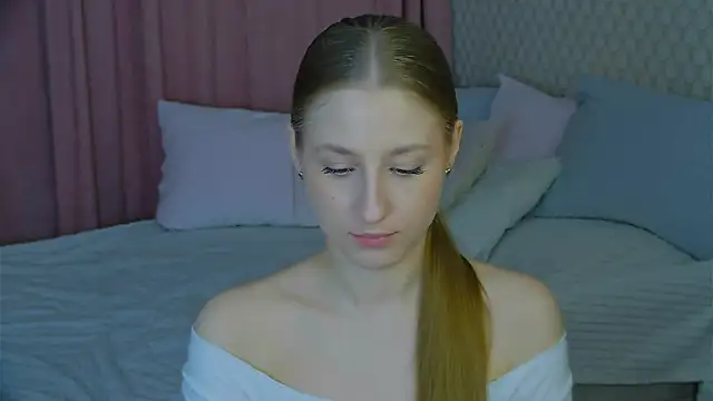 BritneyCruze online show from 03.05.25