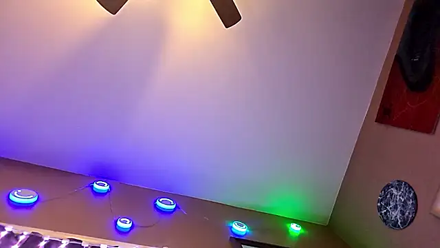 Snapshot of Highfrog1 chatting on 02.03.26 Highfrog1 online show from 02.03.26