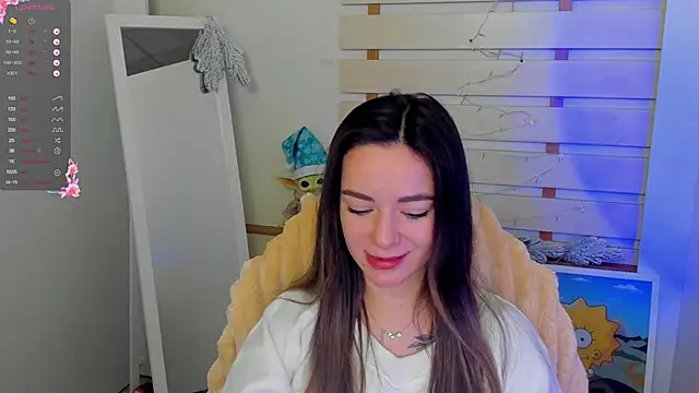 Snapshot of Bella_XO chatting on 12.16.24 Bella XO online show from 12.16.24