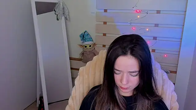 Snapshot of Bella_XO chatting on 01.24.25 Bella XO online show from 01.24.25