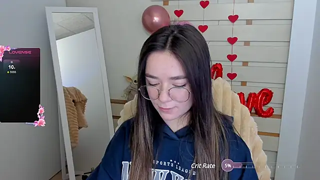 Snapshot of Bella_XO chatting on 02.21.25 Bella XO online show from 02.21.25