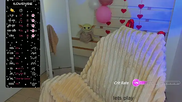 Snapshot of Bella_XO chatting on 03.10.25 Bella XO online show from 03.10.25