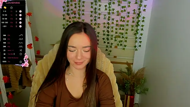 Snapshot of Bella_XO chatting on 10.09.25 Bella XO online show from 10.09.25
