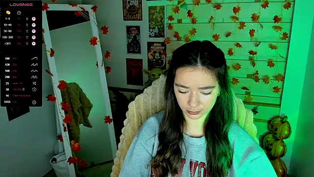 Snapshot of Bella_XO chatting on 11.01.25 Bella XO online show from 11.01.25