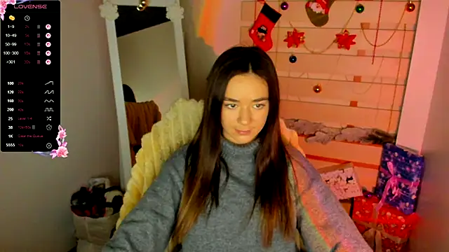 Snapshot of Bella_XO chatting on 12.03.25 Bella XO online show from 12.03.25