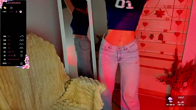 Snapshot of Bella_XO chatting on 02.04.26 Bella XO online show from 02.04.26