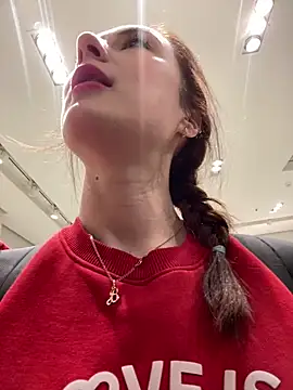 Dina Tease online show from 02.20.25