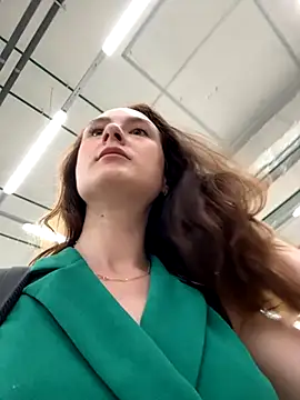 Dina Tease online show from 09.11.25