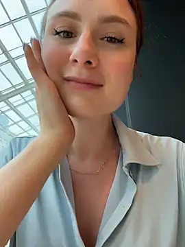 Dina Tease online show from 08.04.26