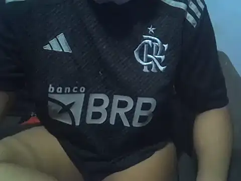 Snapshot of Luna_BR chatting on 02.10.25 Luna BR online show from 02.10.25